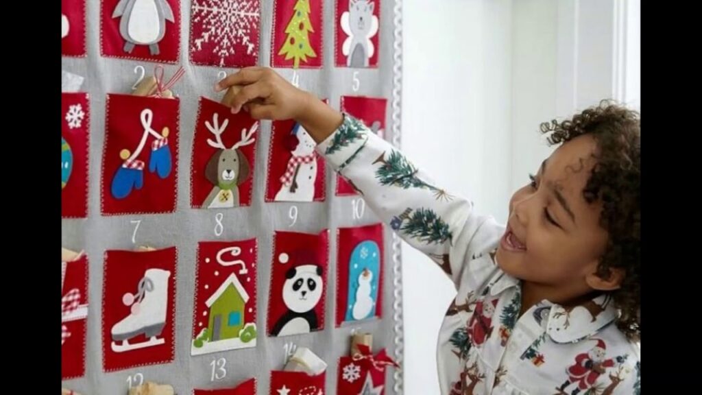 Advent Calendar: A Festive Countdown to Christmas